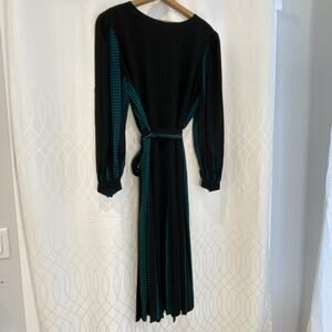 Nipón Boutique Vintage Silk Dress, Black And Green Pleated Long Sleeve 10